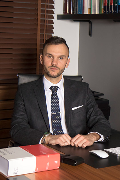 Adwokat dr Szymon Solarski